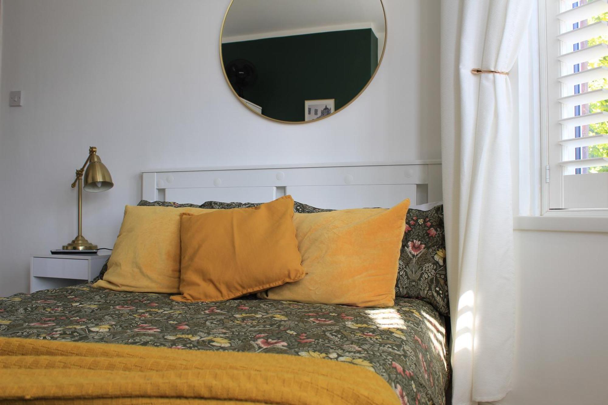 Stylish Ensuite Room 15 Mins To Central London Ngoại thất bức ảnh